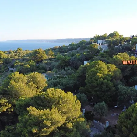 Casa vacanze Wowhomes Seafront Villas Castro Castro (Lecce)