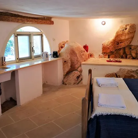 Casa vacanze Wowhomes Seafront Villas Castro